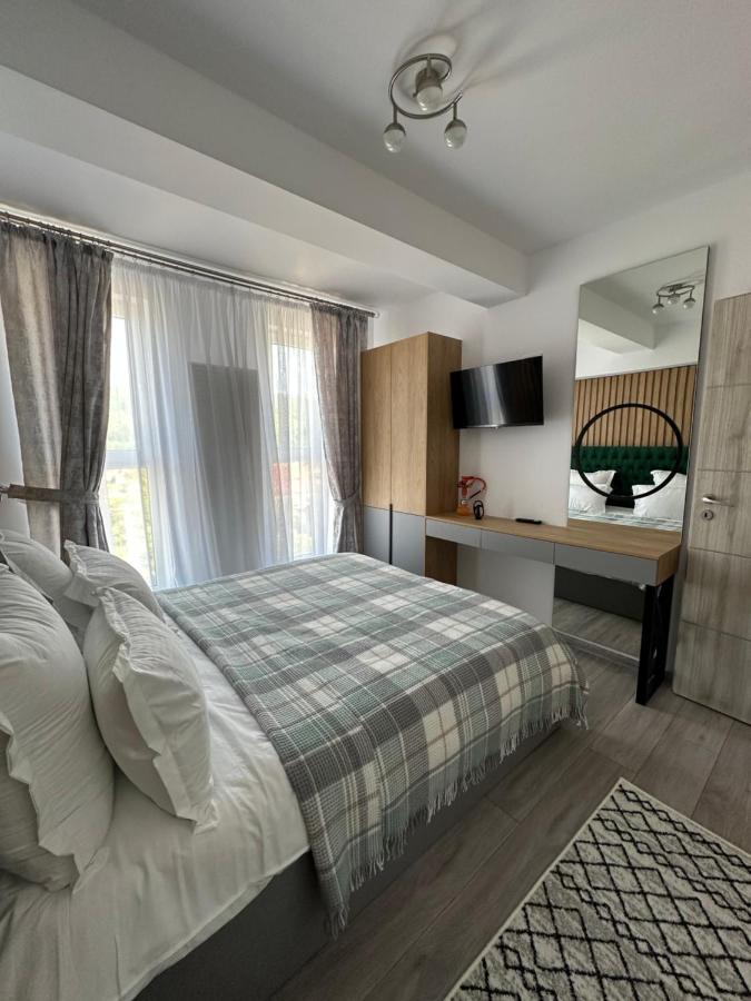 Apartamente Arinis Gura Humorului Exterior foto