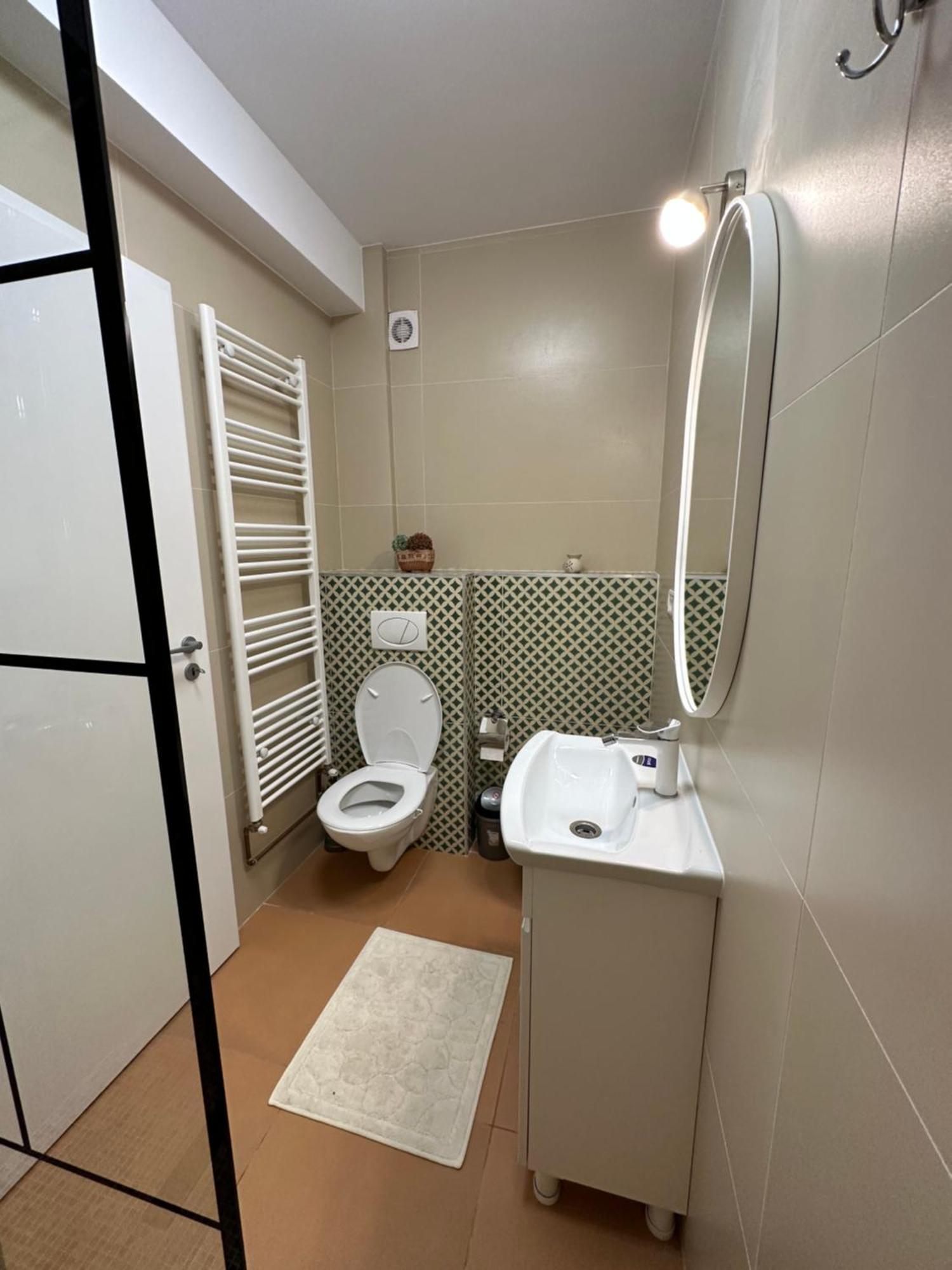 Apartamente Arinis Gura Humorului Exterior foto